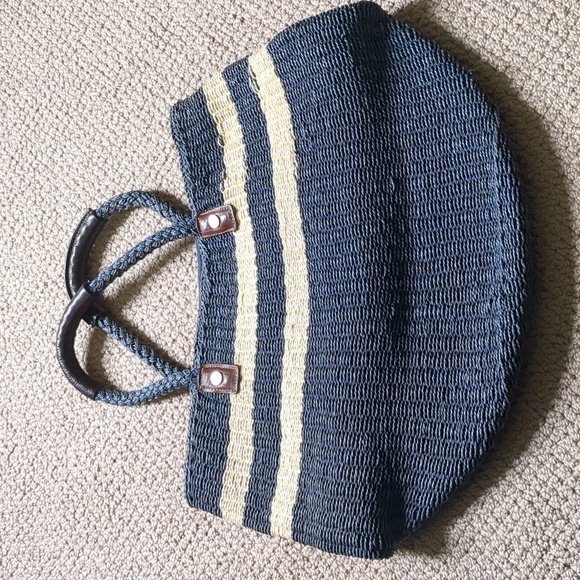 Vintage Fishermancore Blue and Cream Woven Tote with Leather Accents GAP - Picture 4 of 14